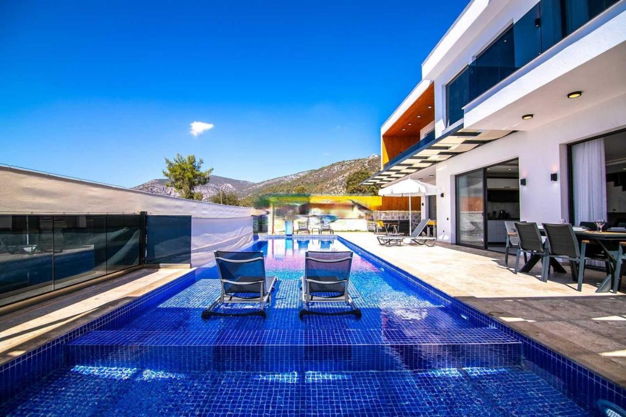 Villa Lycian-Kalkan 3 Bedroom-2 Jakuzzies-Sauna-Turkish Hamam-Huge Private Pool And Lovely Garden Kaş Exterior foto