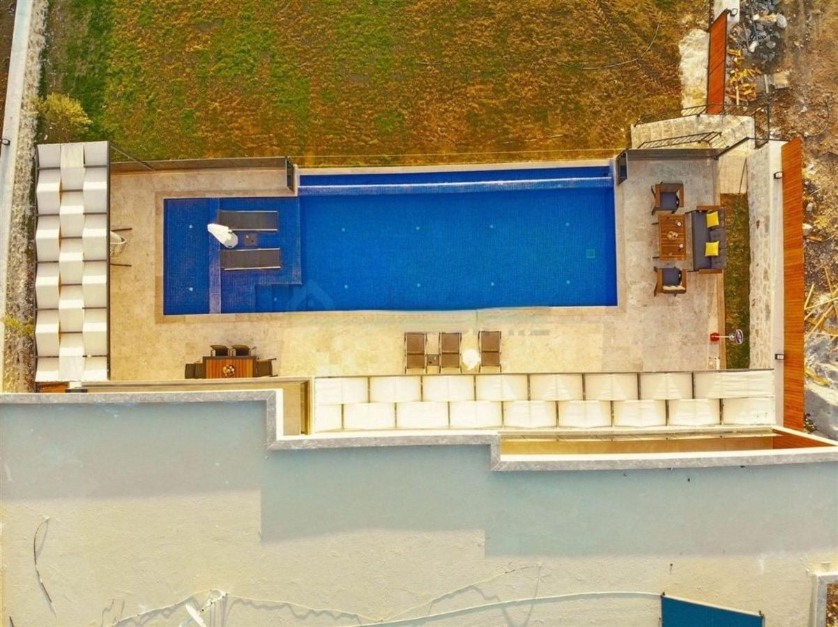 Villa Lycian-Kalkan 3 Bedroom-2 Jakuzzies-Sauna-Turkish Hamam-Huge Private Pool And Lovely Garden Kaş Exterior foto